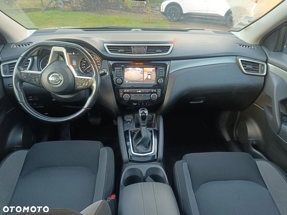 Nissan Qashqai 1.5 dCi DCT ACENTA - 11