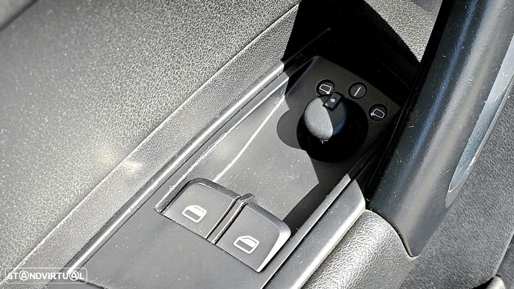 Audi A1 1.6 TDI S line edition - 9