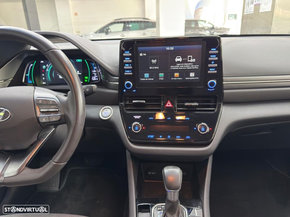 Hyundai Ioniq 1.6 GDI PHEV Pack Plus - 29