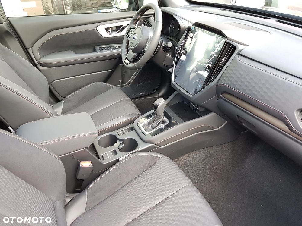 Subaru Forester 2.0i-L Platinum (EyeSight) Lineartronic - 23