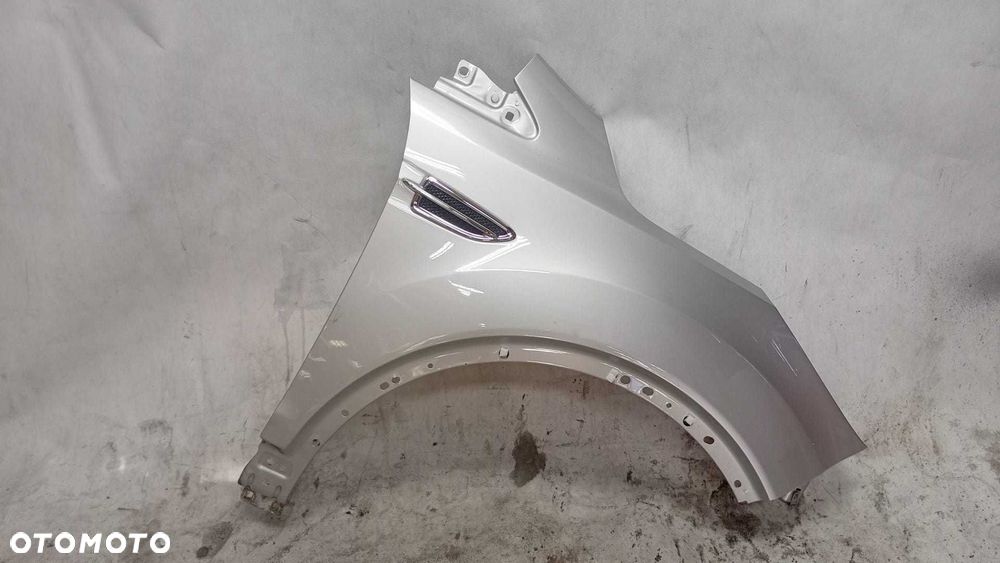 Błotnik prawy przód Ford KUGA MK2 Moondust Silver 0D - 1