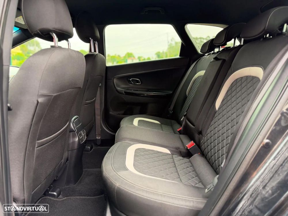 Kia Ceed SW 1.6 CRDi GT Line - 16