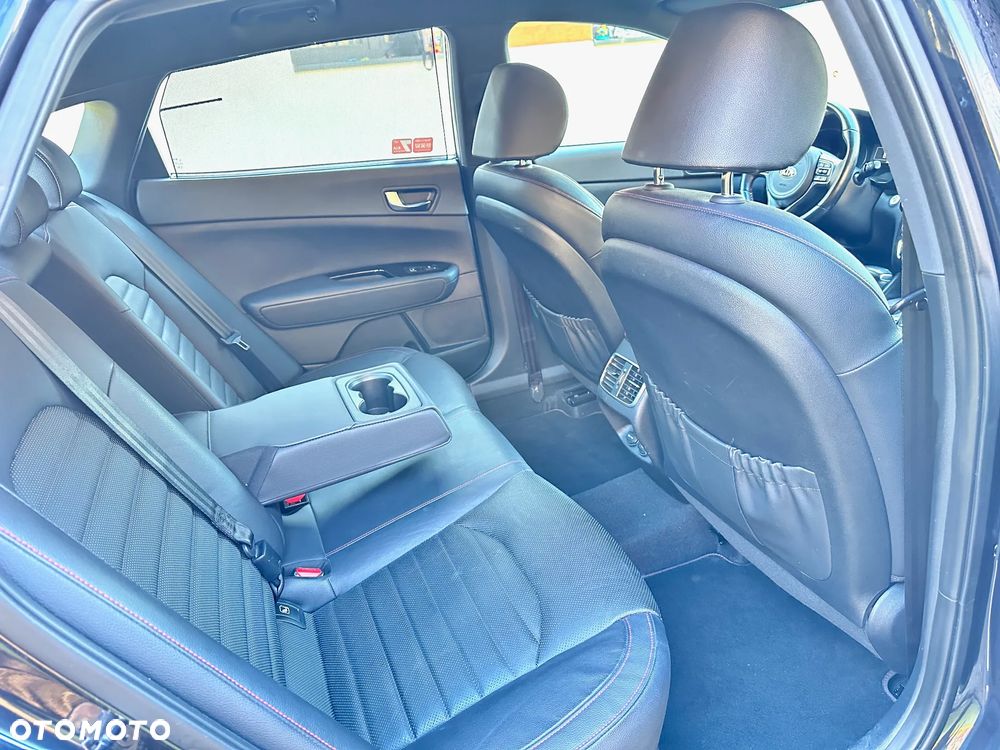 Kia Optima 1.7 CRDI GT Line DCT - 13
