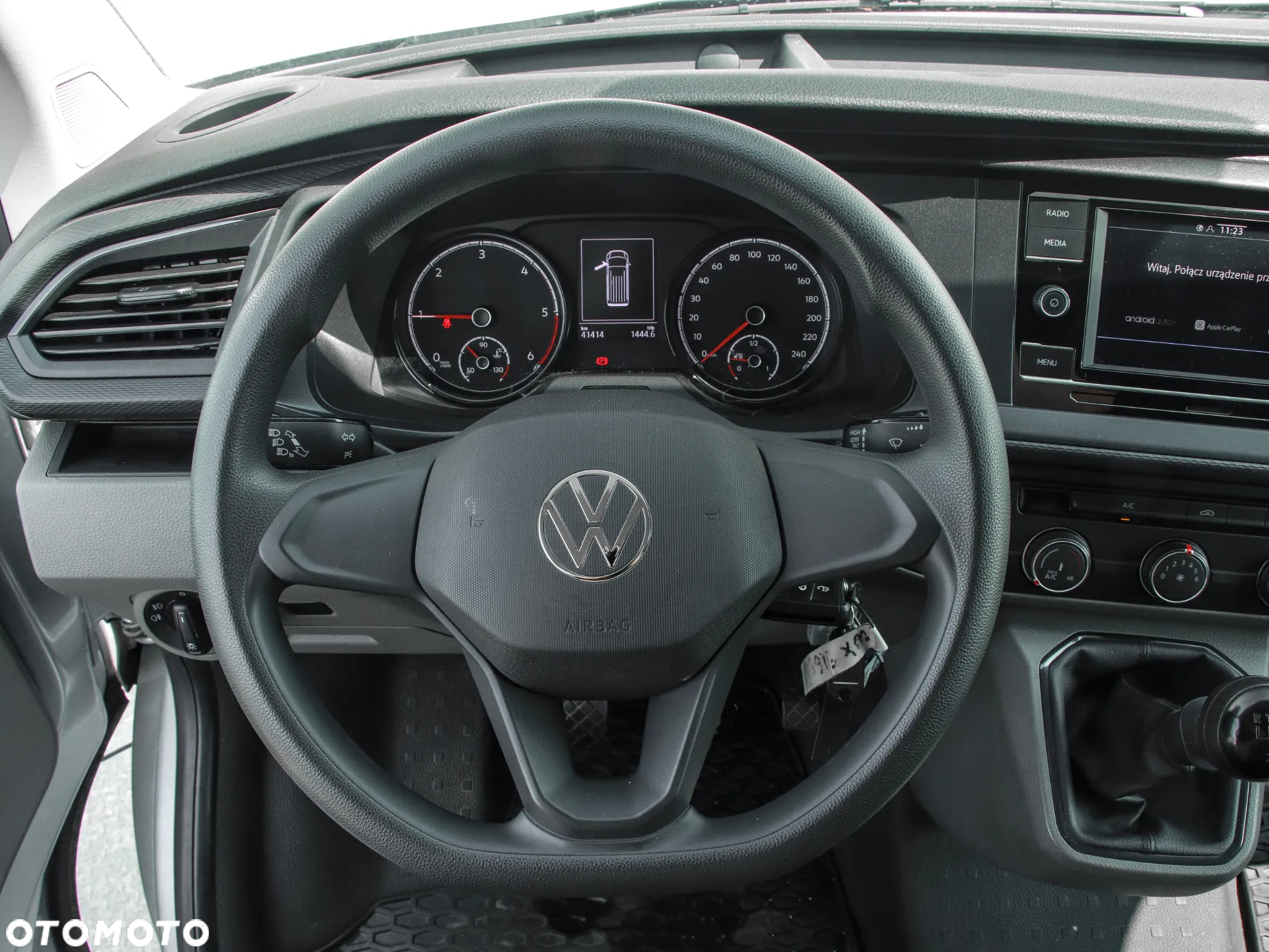 Volkswagen Transporter - 14