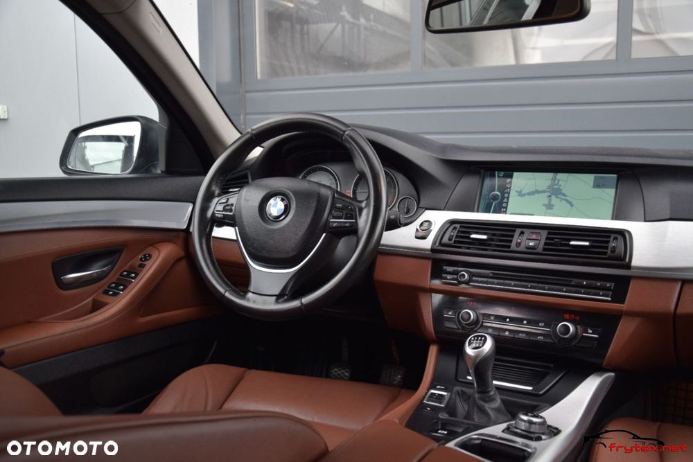 BMW Seria 5 - 25