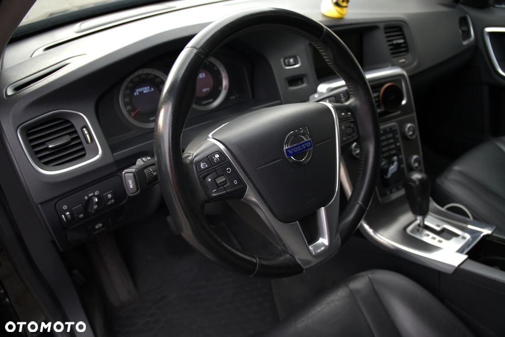 Volvo S60 T6 AWD Summum - 14