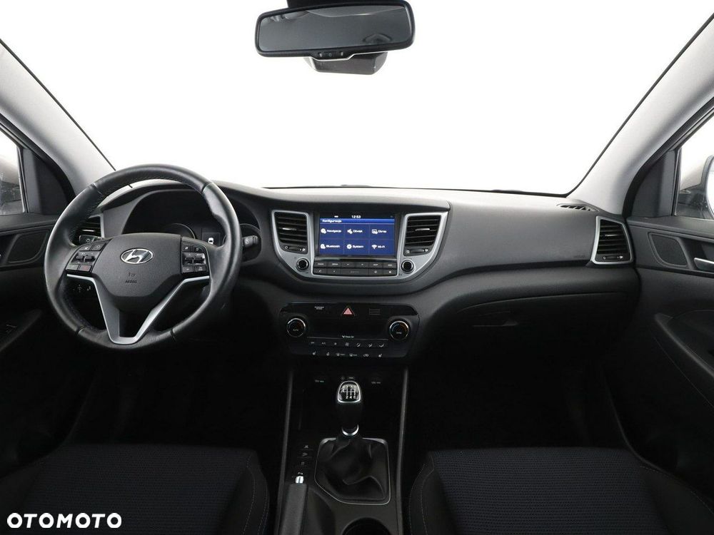 Hyundai Tucson 1.7 CRDI BlueDrive Style 2WD - 15