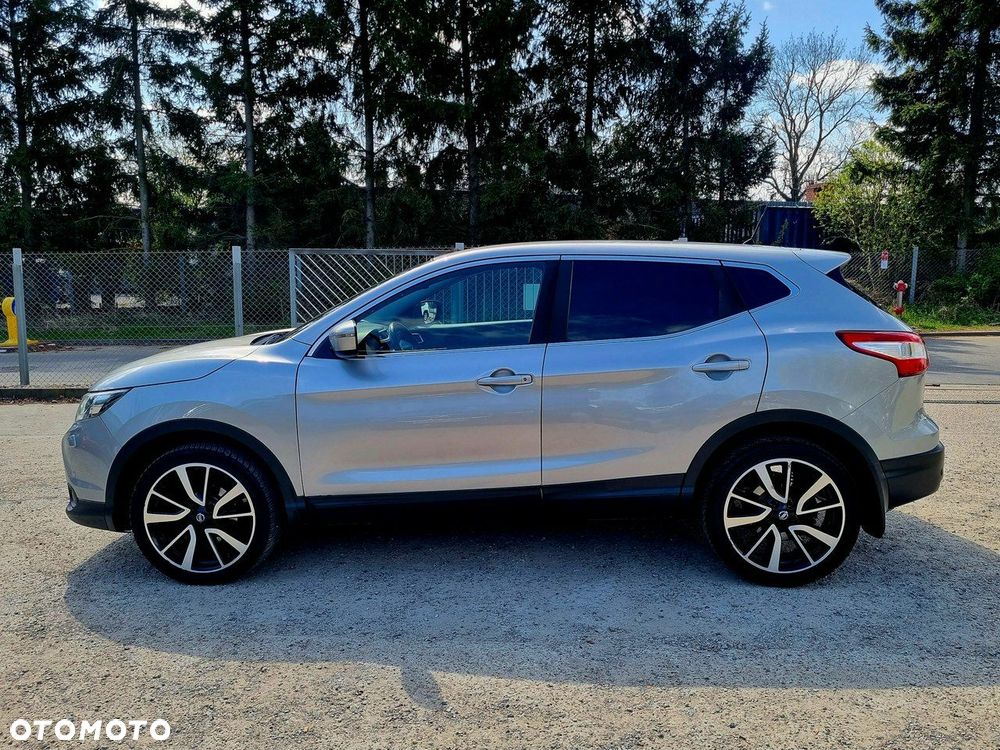Nissan Qashqai 1.2 DIG-T Visia - 8