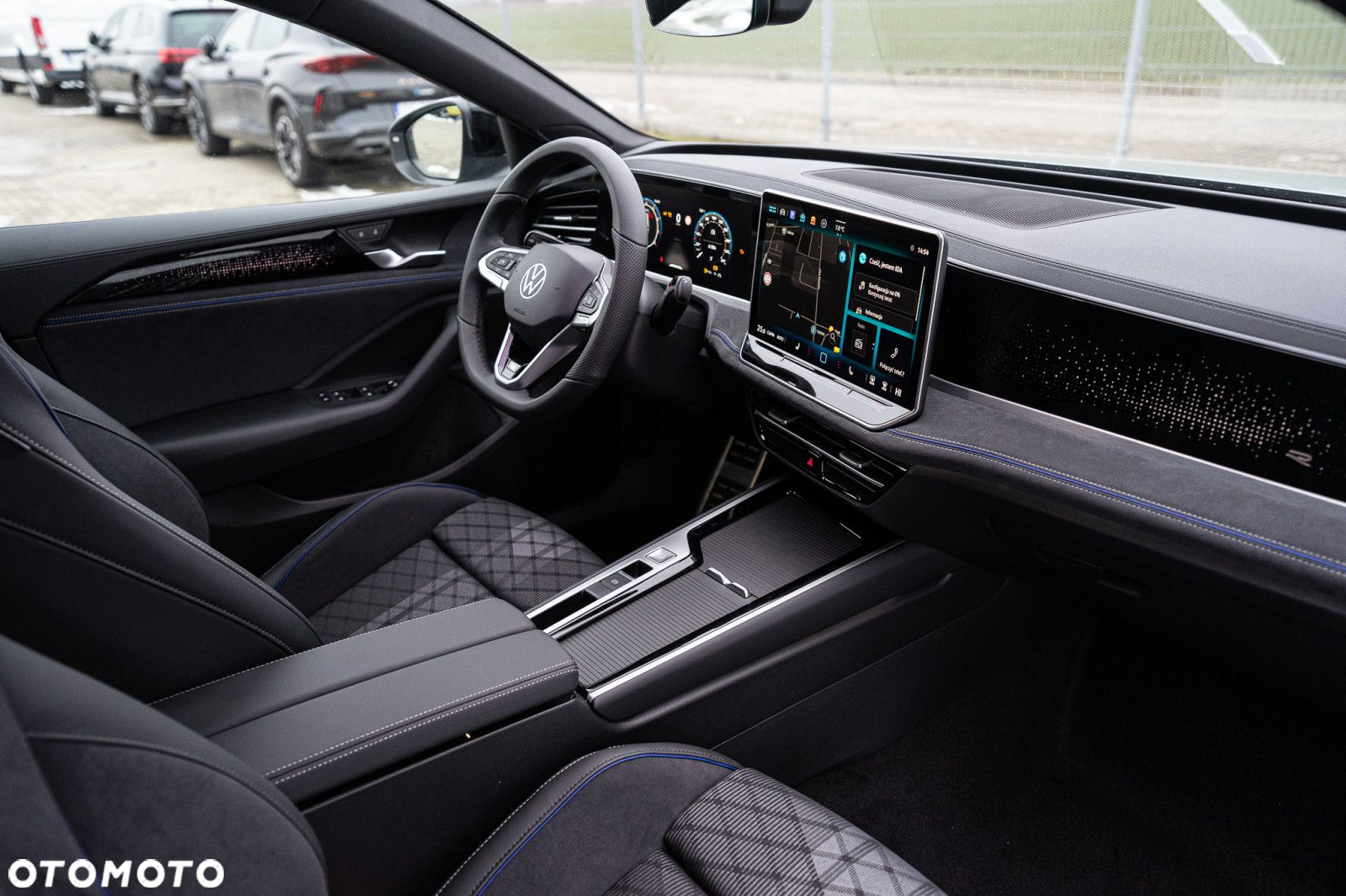 Volkswagen Passat - 16