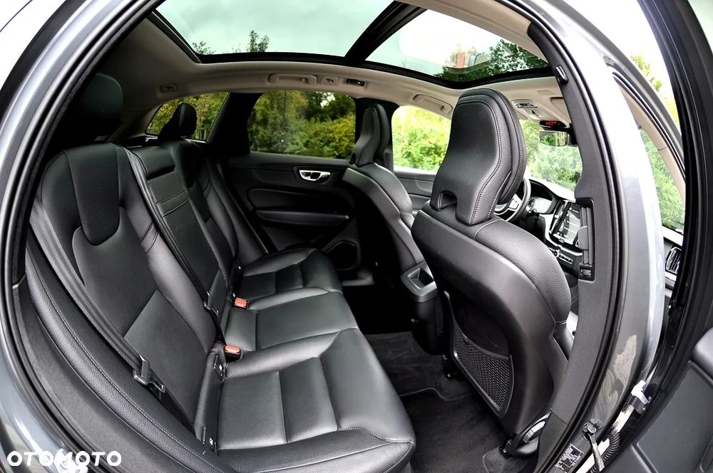 Volvo XC 60 T5 AWD Inscription - 26