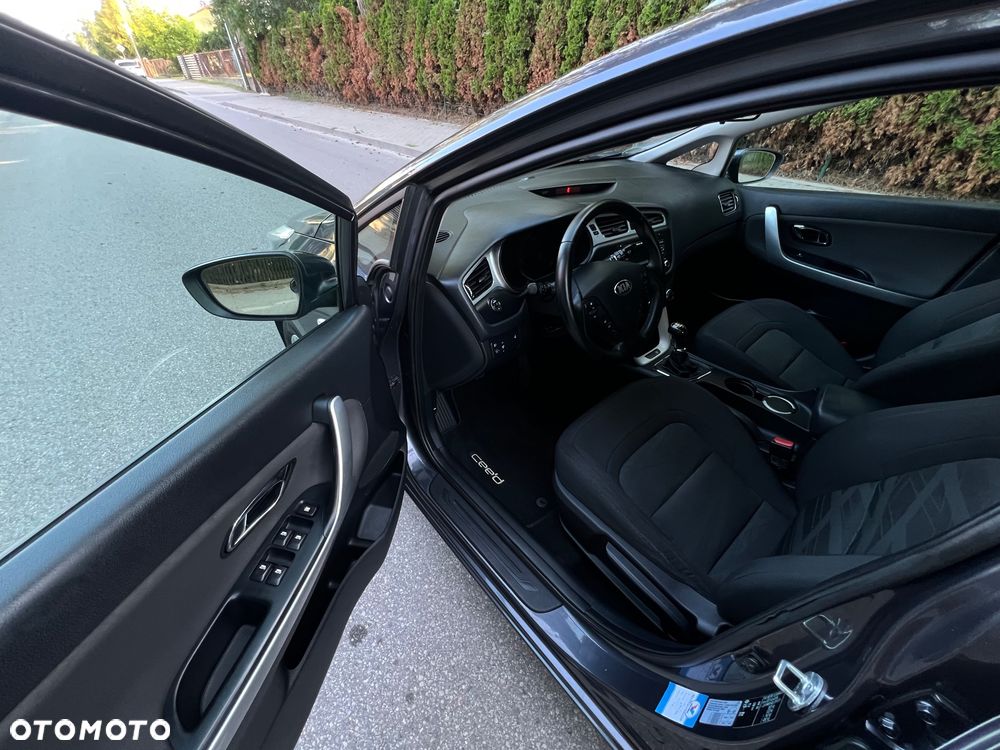 Kia Ceed 1.4 CVVT Vision - 15