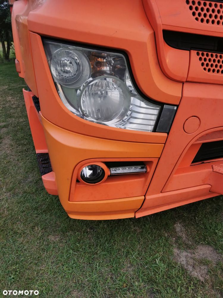 Mercedes-Benz Actros - 26