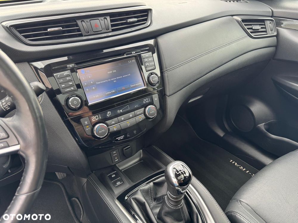 Nissan X-Trail 1.6 DIG-T Tekna 2WD - 12