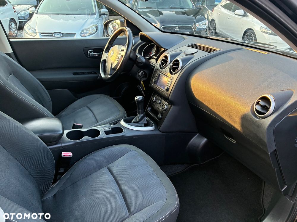 Nissan Qashqai 1.6 visia - 12