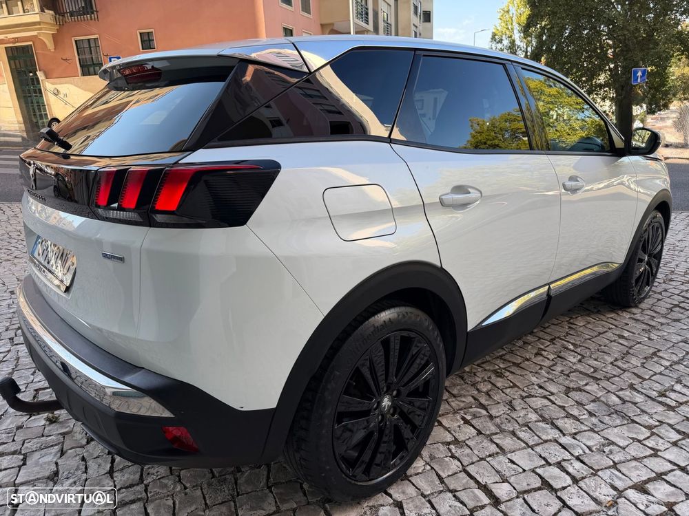 Peugeot 3008 PureTech 130 Stop & Start Allure - 23