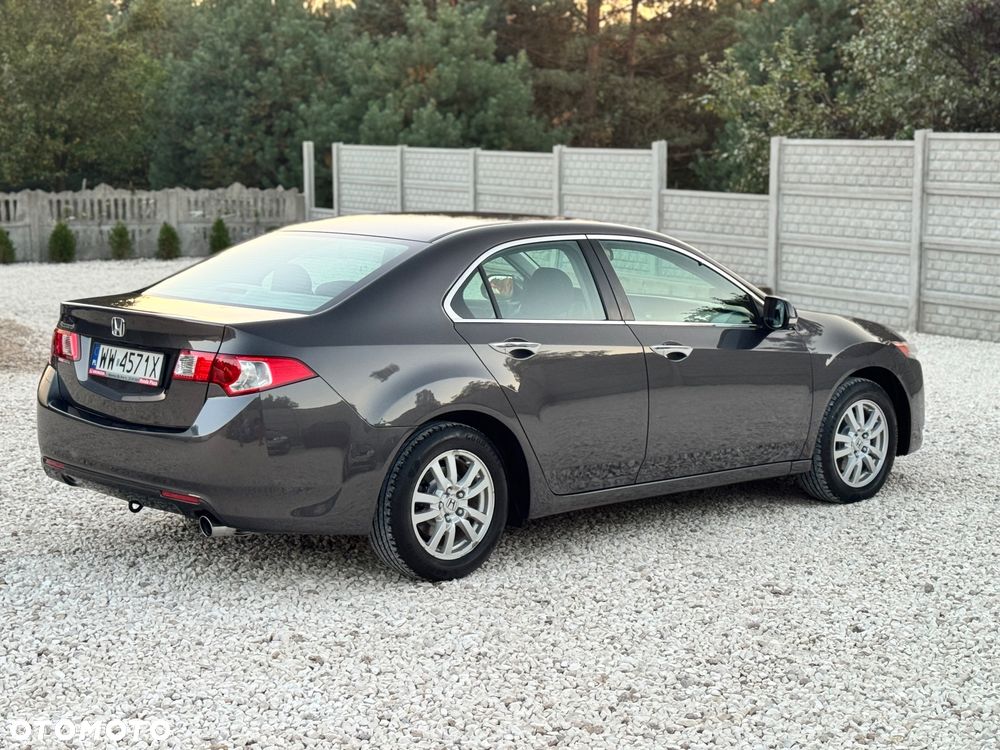 Honda Accord 2.0 Comfort - 9