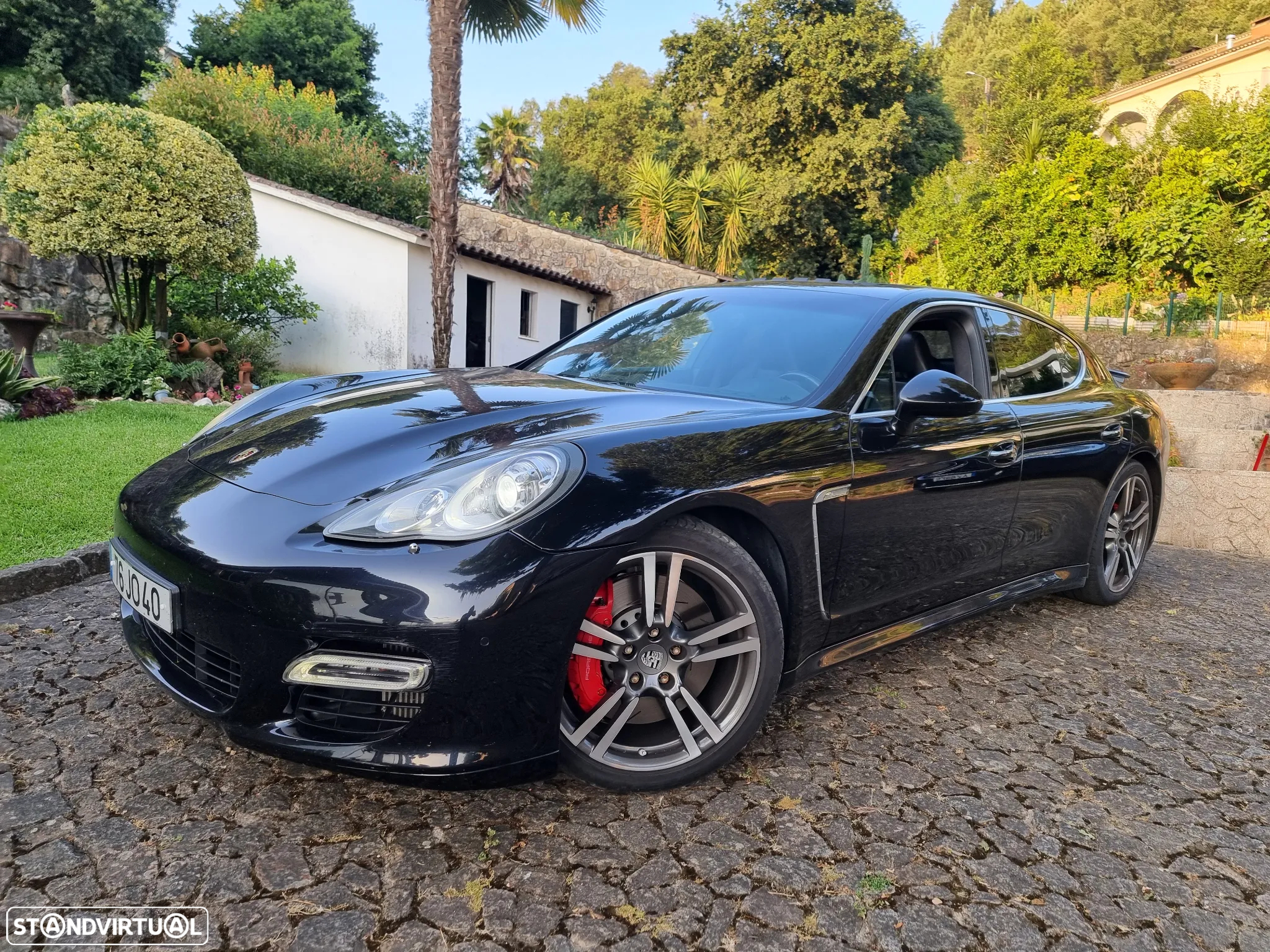 Porsche Panamera Turbo PDK - 4