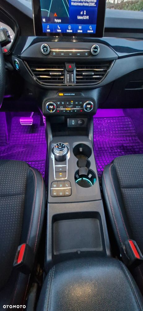 Ford Focus 2.0 EcoBlue ST-Line X - 16