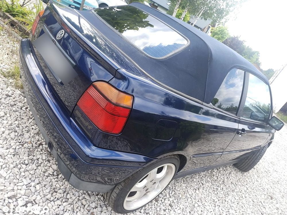 Volkswagen Golf - 15
