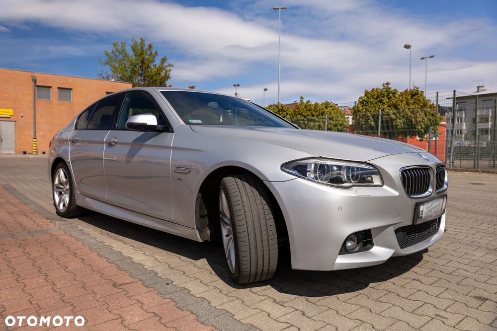 BMW Seria 5 520d xDrive - 5