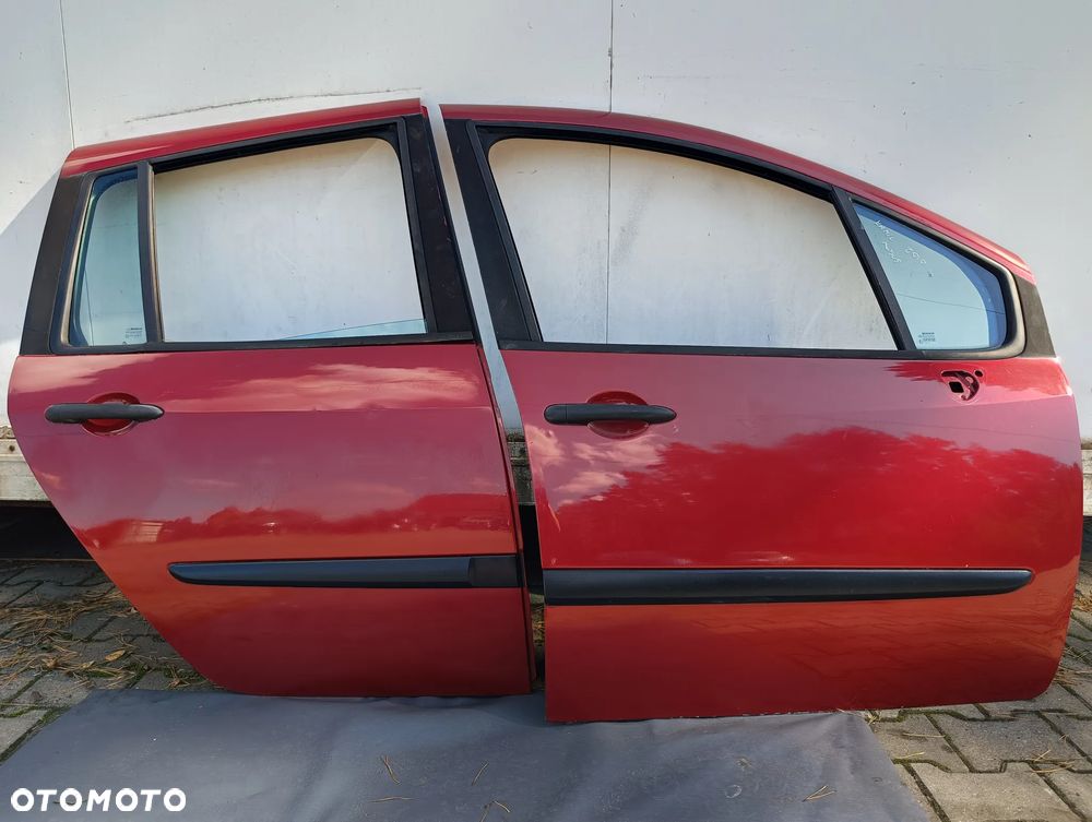 Drzwi prawy przód Renault Modus lub Grand Modus prawy tył Renault Grand Modus TENNJ