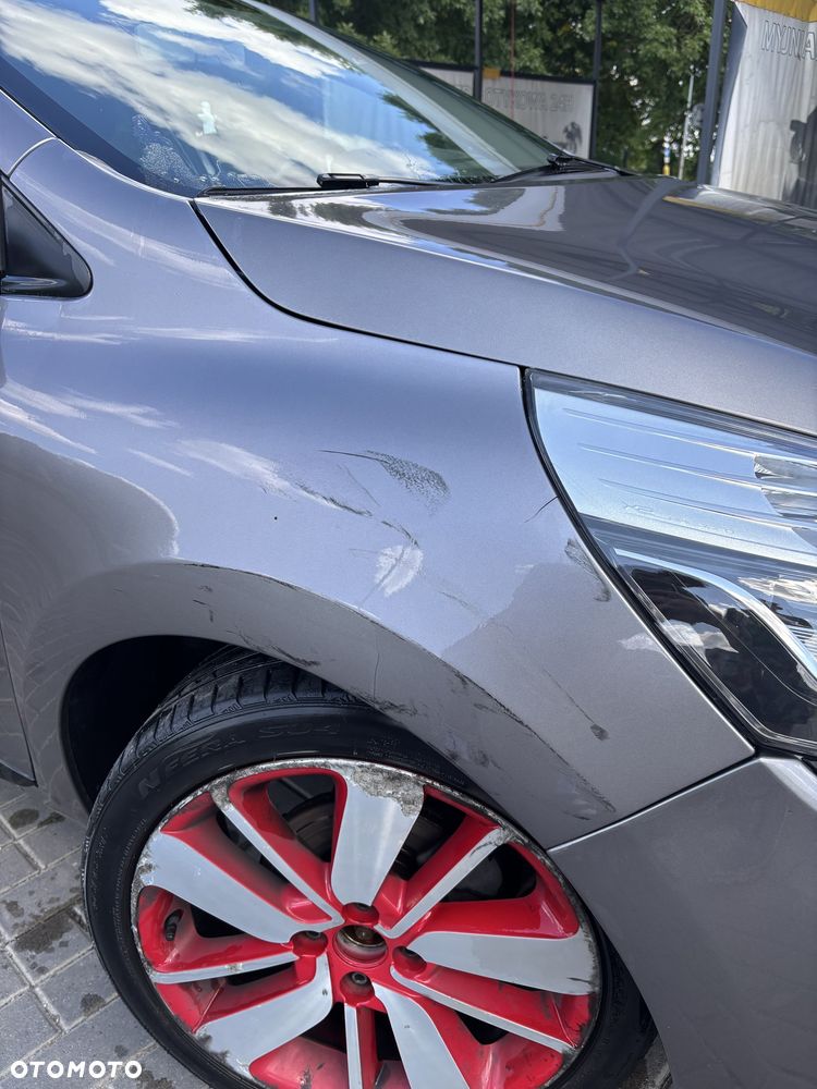 Renault Clio - 8