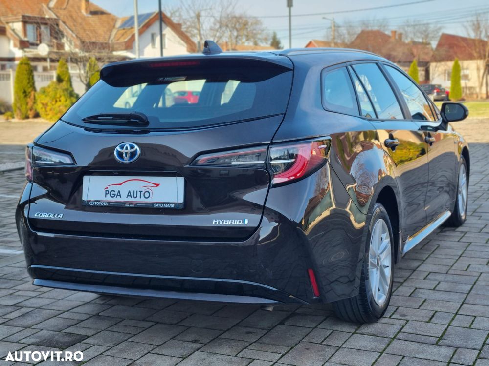 Toyota Corolla 1.8 Hybrid Touring Sports Business Edition - 4