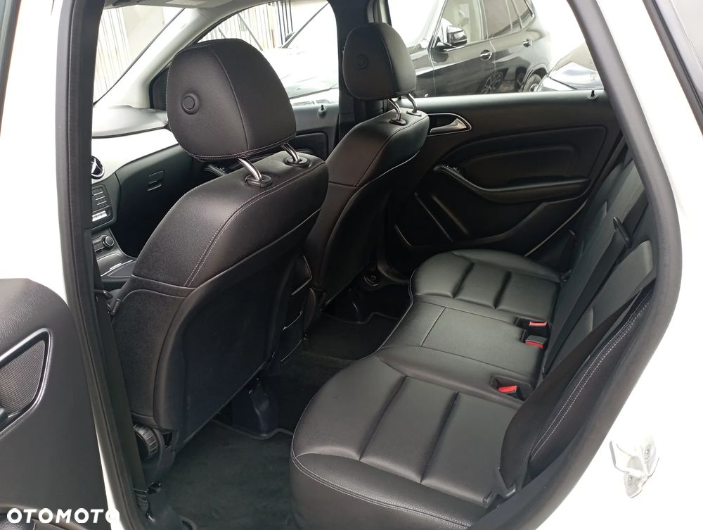 Mercedes-Benz Klasa B 180 (CDI) d 7G-DCT - 11