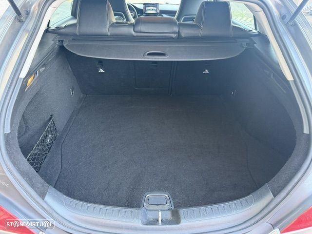 Mercedes-Benz CLA 180 CDI Urban - 13