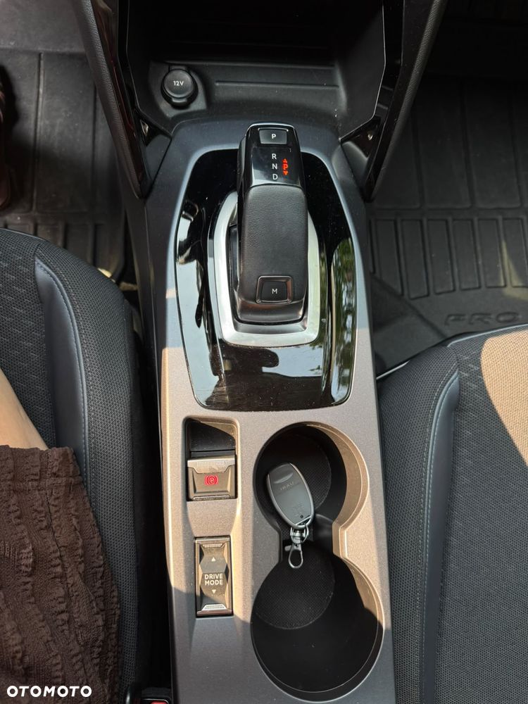 Peugeot 2008 1.5 BlueHDi Allure Pack S&S EAT8 - 18
