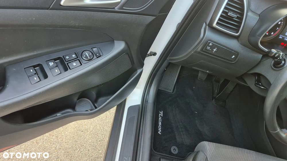 Hyundai Tucson - 10