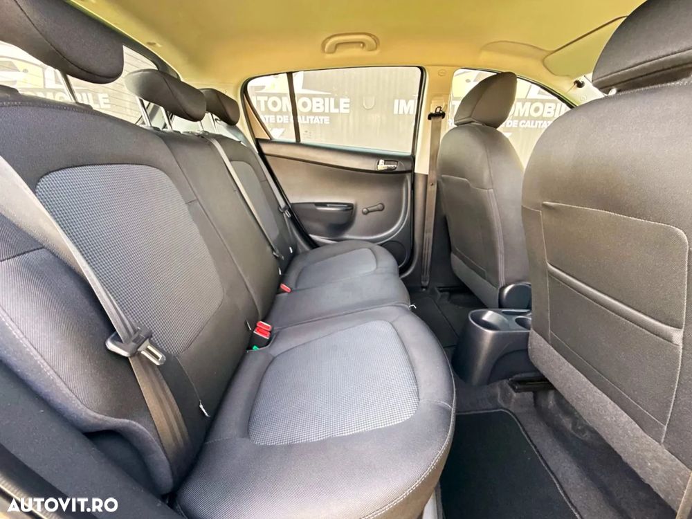 Hyundai i20 1.2 Trend - 18