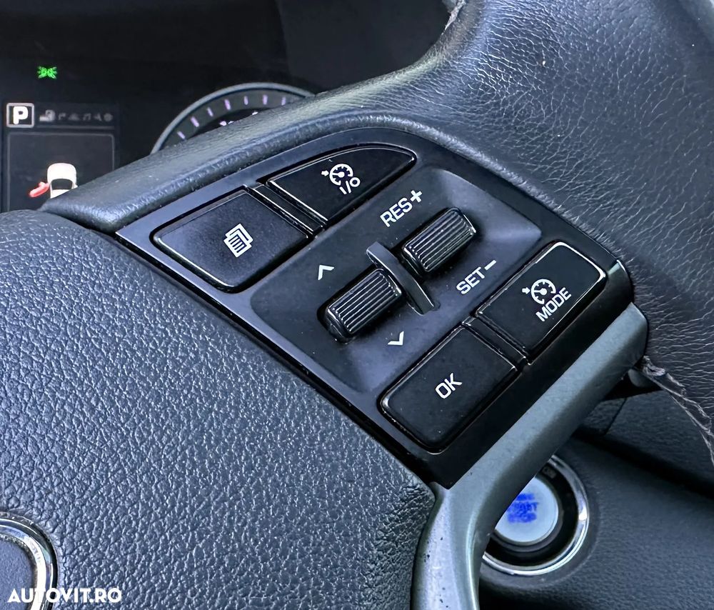 Hyundai Tucson 2.0 CRDI 4WD Automatik Intro Edition - 24