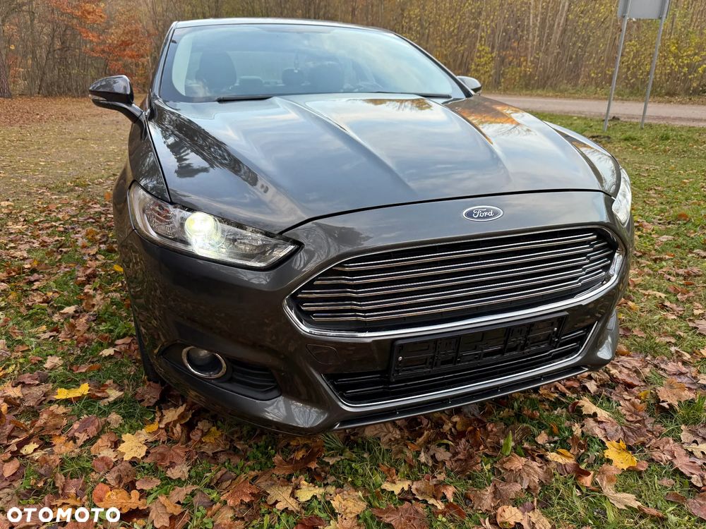 Ford Fusion 2.0 EcoBoost Titanium - 22