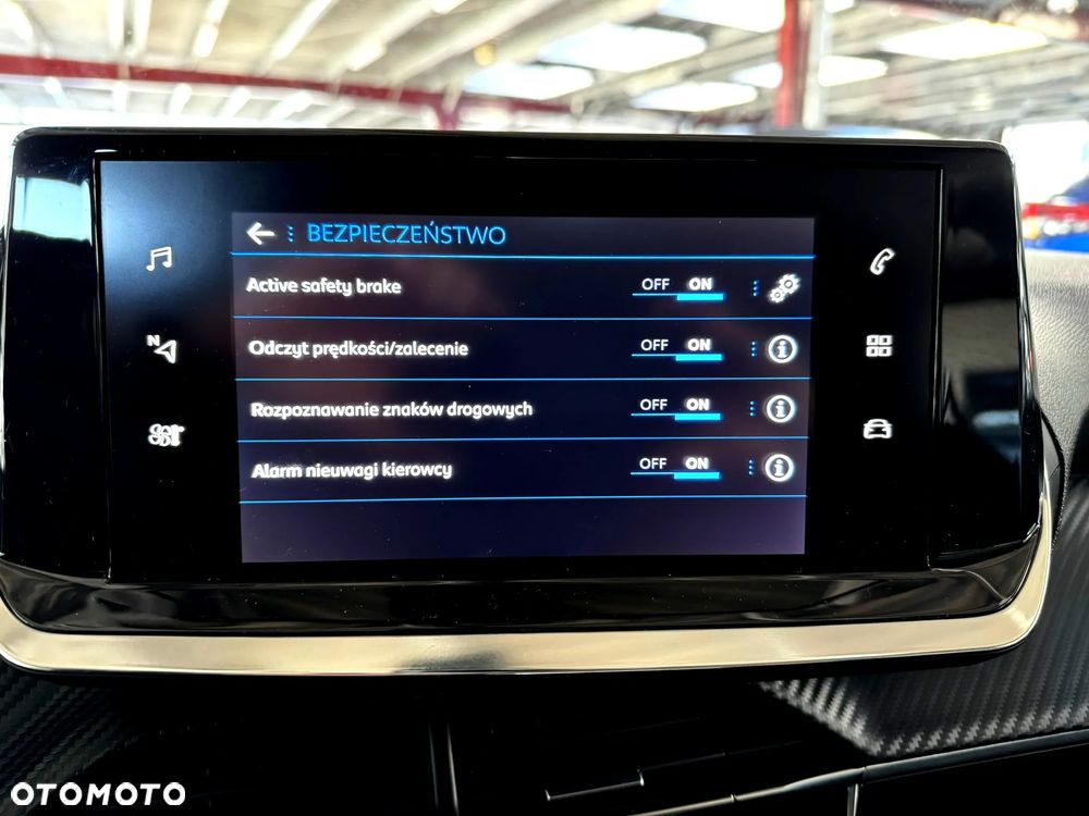 Peugeot 208 1.2 PureTech Active S&S - 19