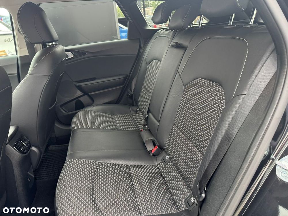 Kia Ceed 1.5 T-GDI Tribute DCT - 19