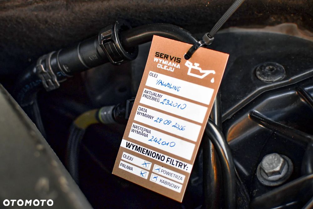 BMW Seria 5 525d - 21