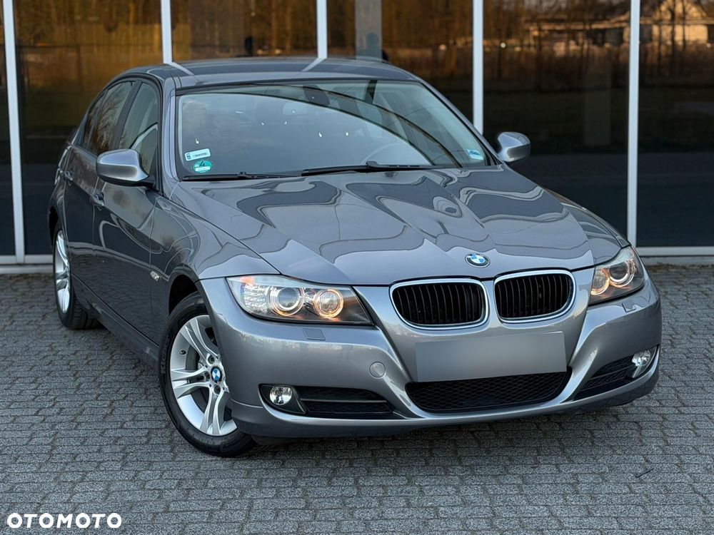 BMW Seria 3 - 35