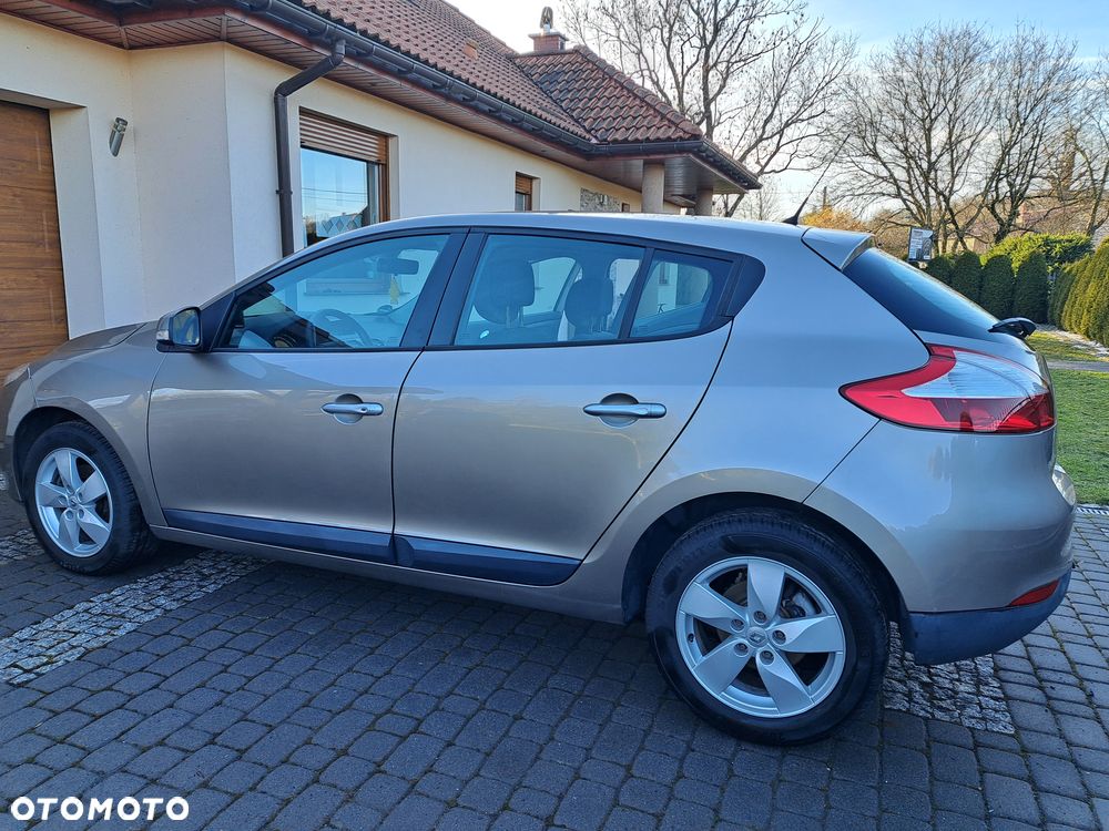 Renault Megane 1.6 16V 110 Dynamique - 12