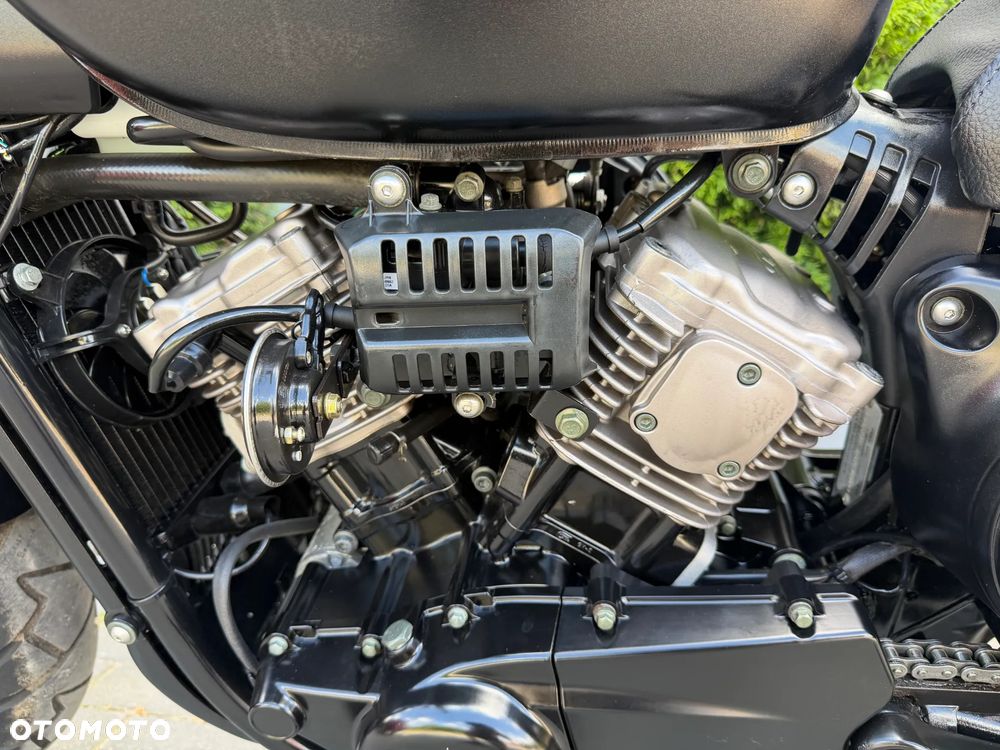 Hyosung GV - 35