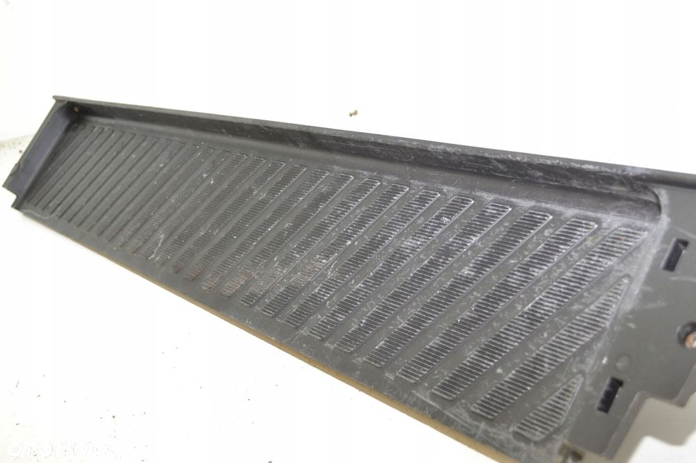 MERCEDES SPRINTER W906 STOPIEŃ PRÓG DRZWI PRZESUWNYCH PRAWY A9066860710 - 3