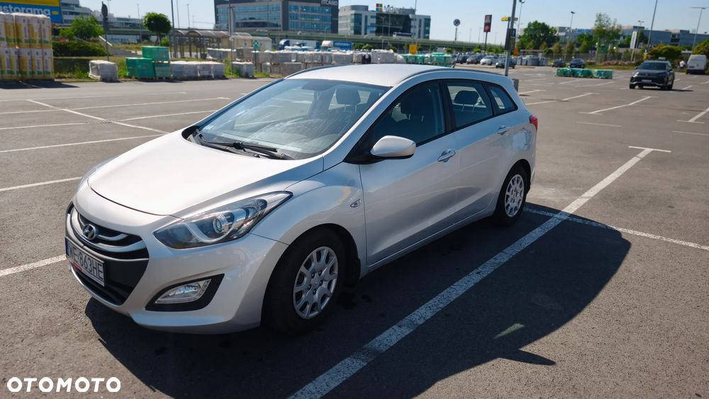 Hyundai i30 1.6 CRDi Classic - 4
