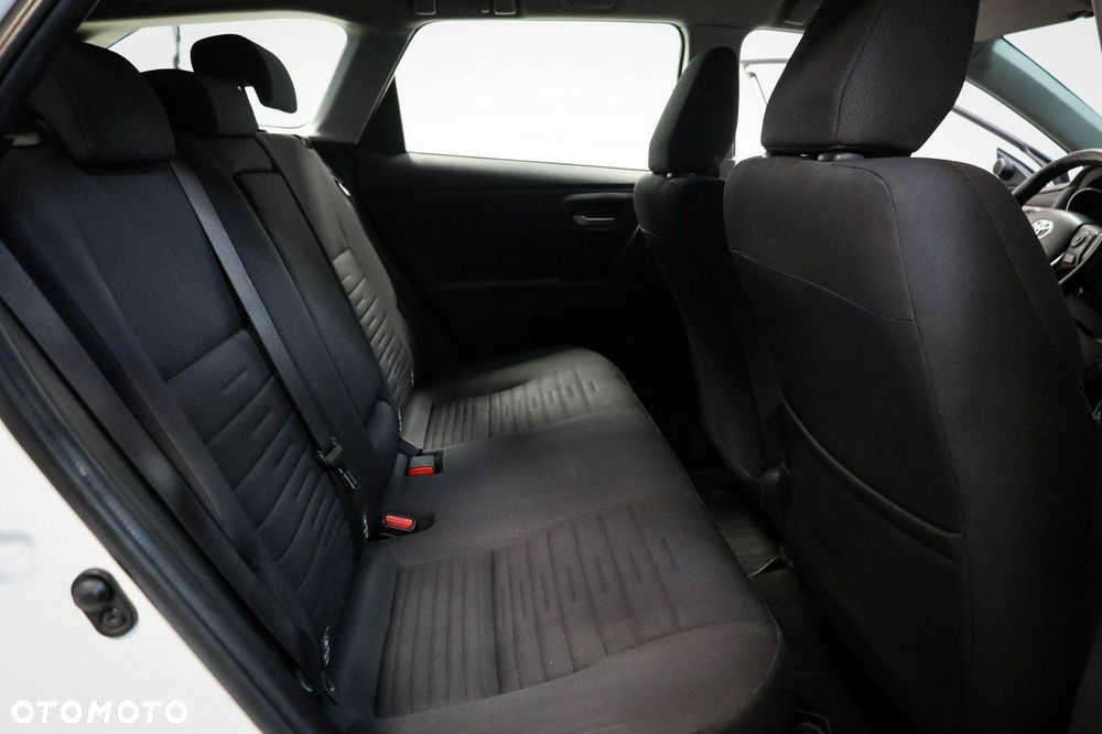 Toyota Auris - 24