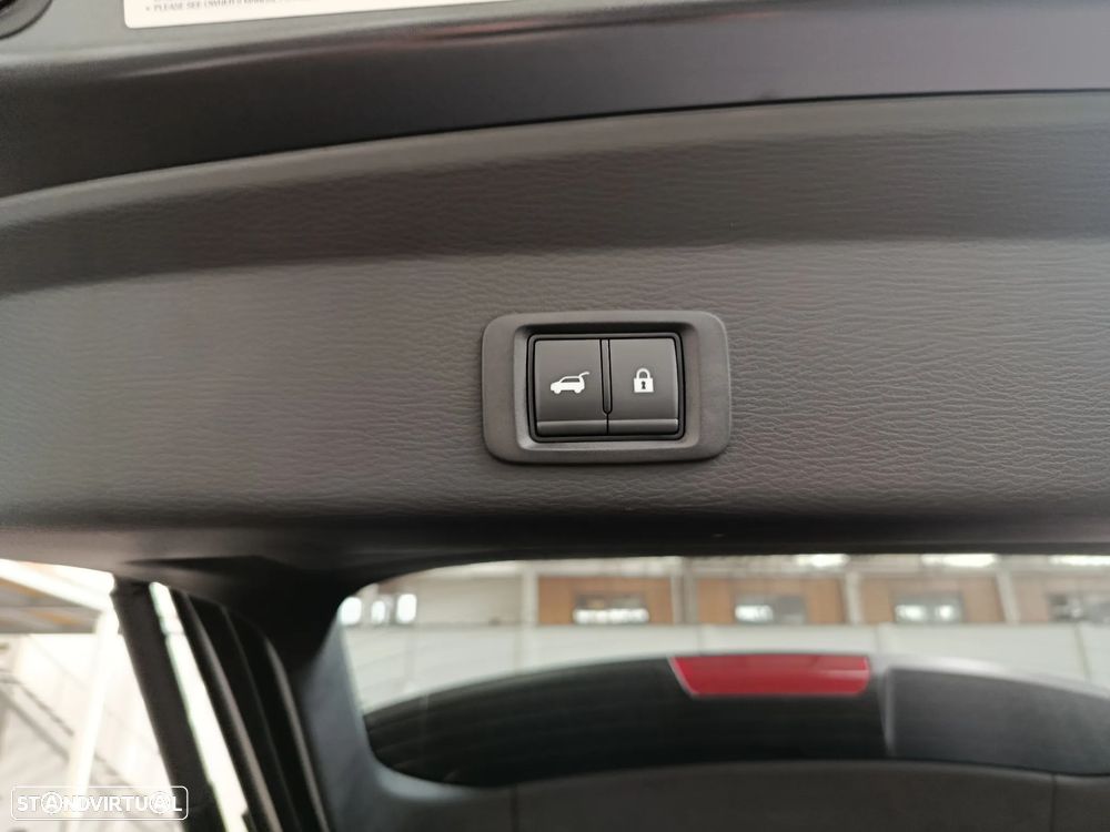 Mitsubishi Outlander 2.4 PHEV Sport Edition - 23