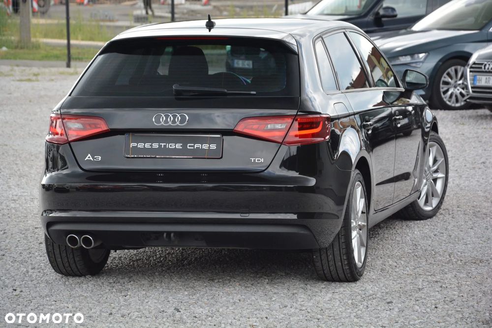 Audi A3 Sportback 2.0 TDI DPF S tronic Attraction - 7