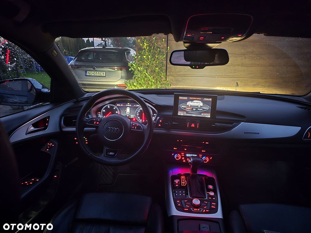 Audi A6 Avant 3.0 TDI Quattro S tronic - 11