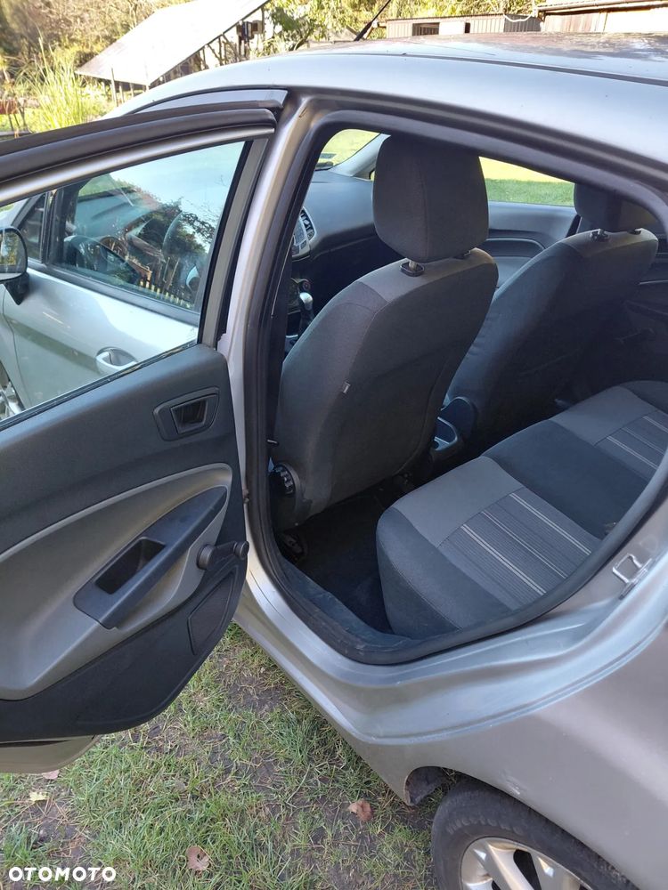 Ford Fiesta 1.4 TDCI - 18