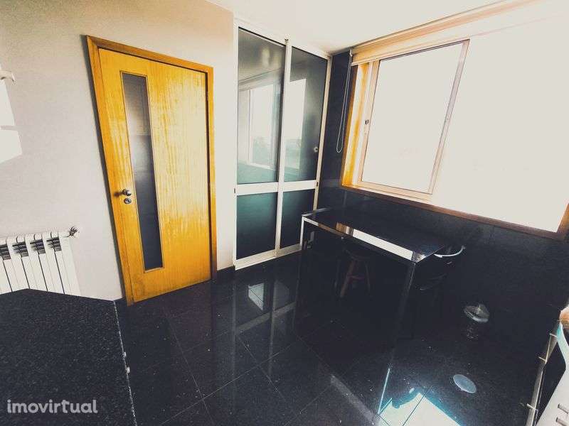 Apartamento T3 -Box -Solário - 220mts² (Maia) - Grande imagem: 5/12