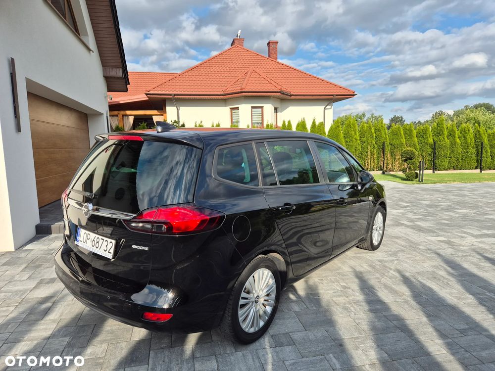 Opel Zafira 1.4 Turbo Innovation - 27