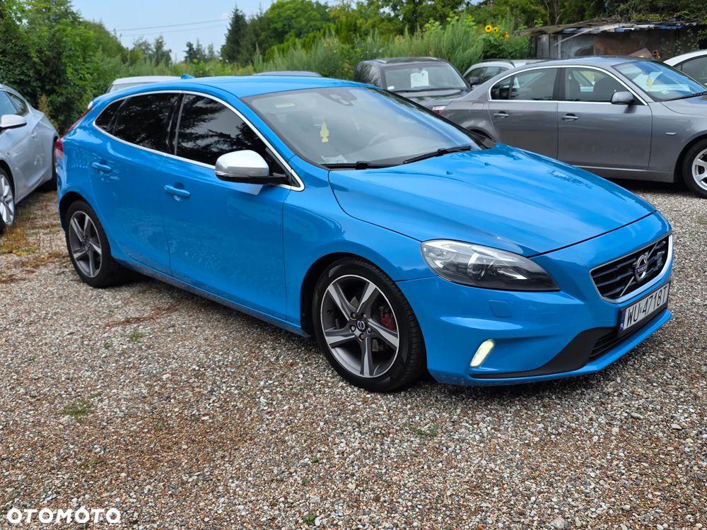 Volvo V40 D2 R Design - 4